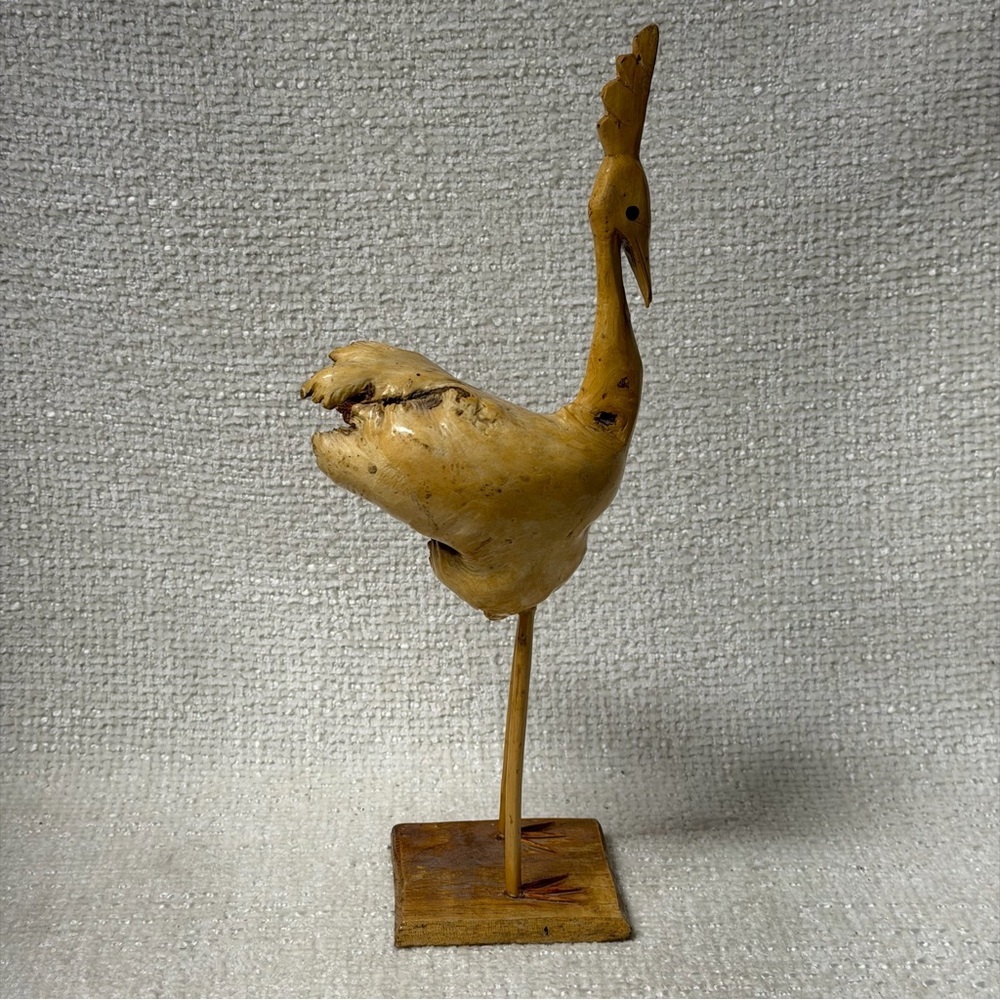 Unique Wood Carving - Long-Legged Bird w/ Tall Top-Notch & Ostrich-Like
Body